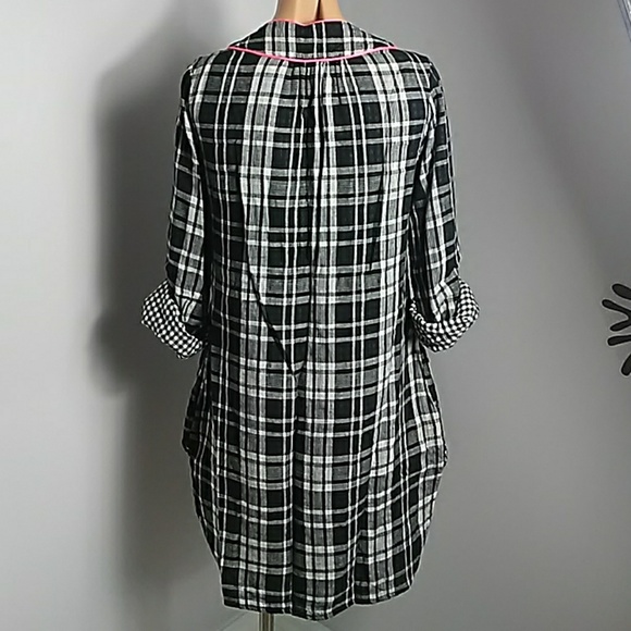 Souvenir Edition Staci Woo tunic - Picture 4 of 6